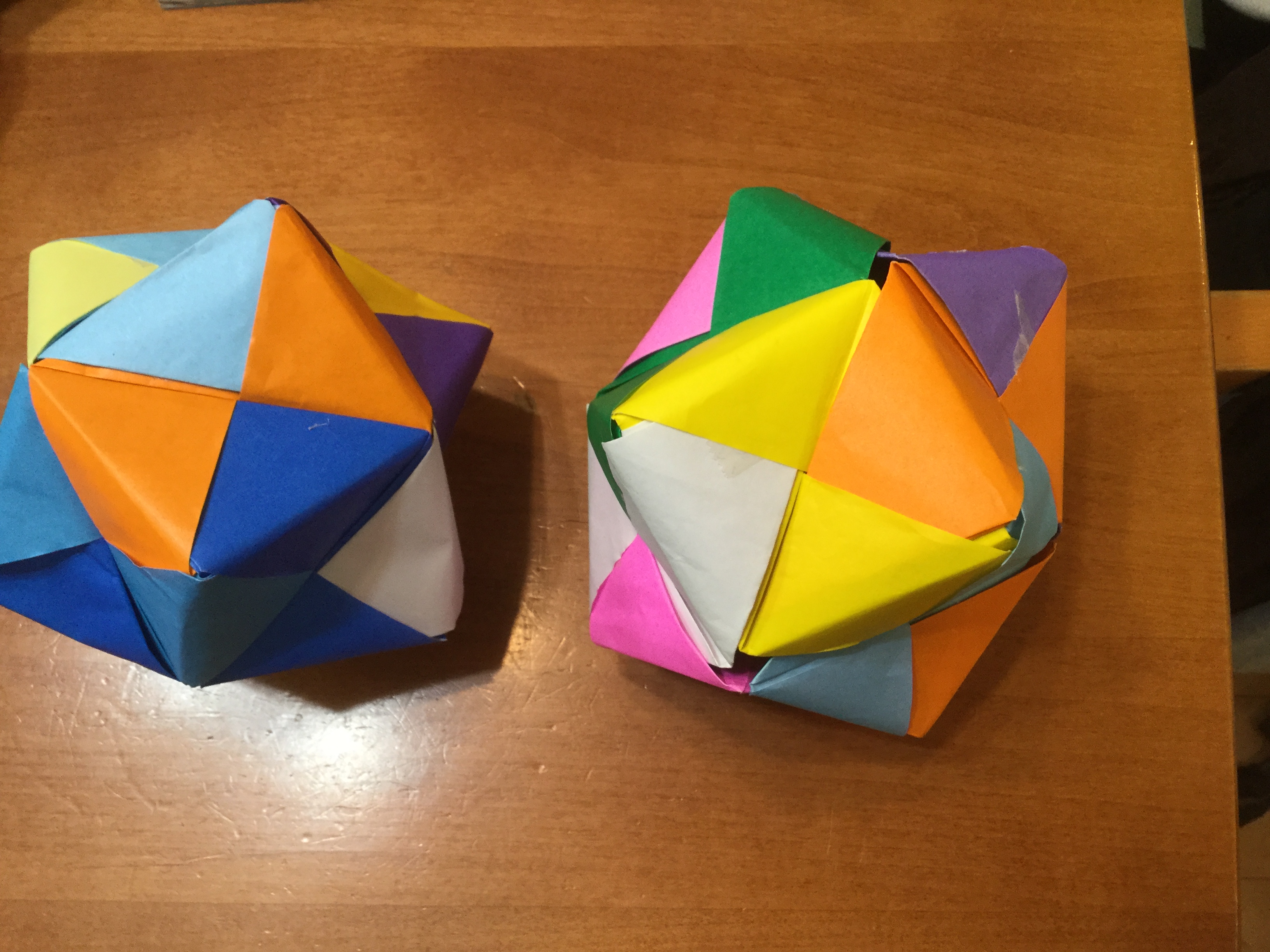 折り紙の くす玉 24面体 の簡単な折り方 ユニット折り紙の作り方 折り紙オンライン