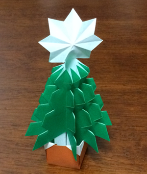 折り紙の立体的な クリスマスツリー の簡単な折り方 折り紙オンライン